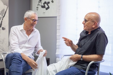 Vicent Martínez y Pepe Terol con cortina atlas